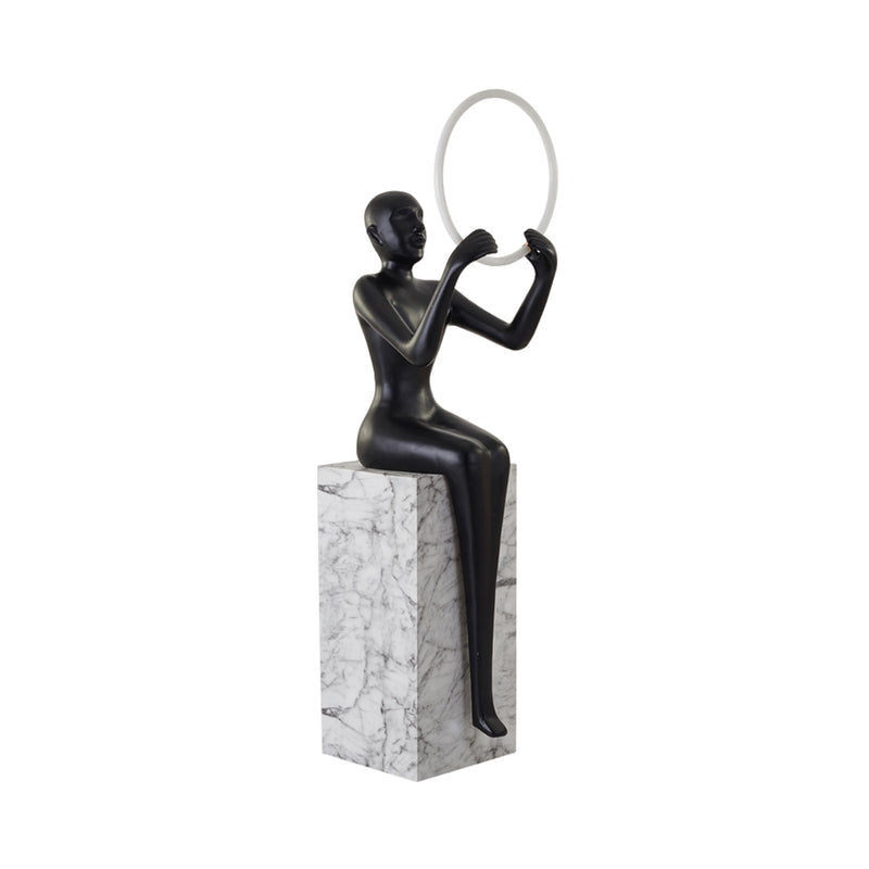 Bella Sitting Sculpture Floor Lamp | Korewolamp