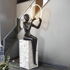 Bella Sitting Sculpture Floor Lamp