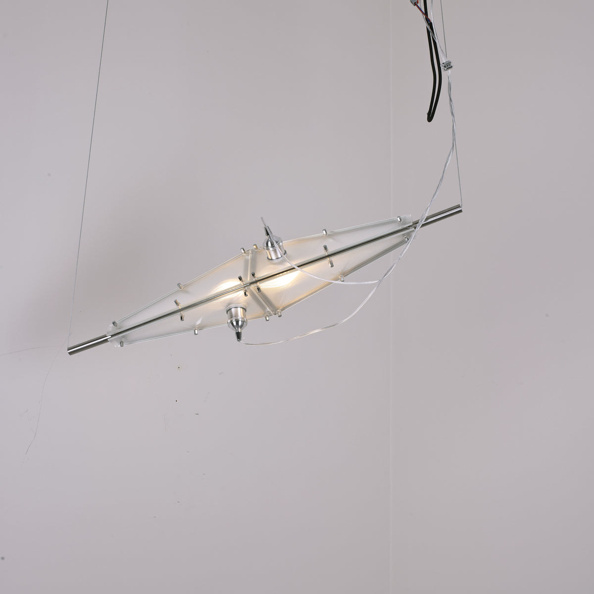 Fragment Modern Acrylic Pendant Lamp