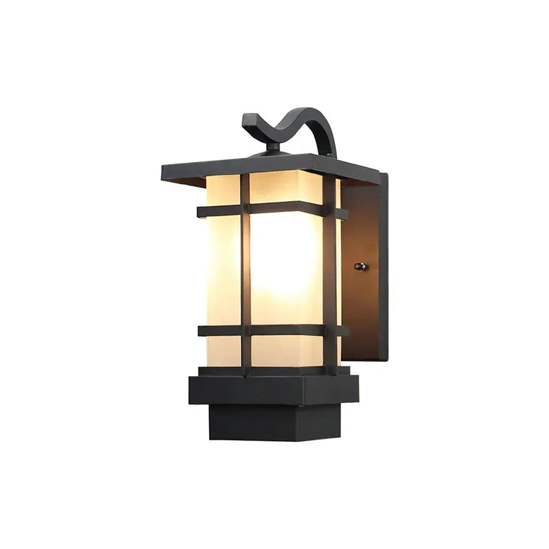 Lattice Decorative Madison Lantern Outdoor Wall Lamp | Korewolamp