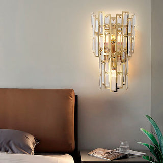 Layered crystal fast wall lamp