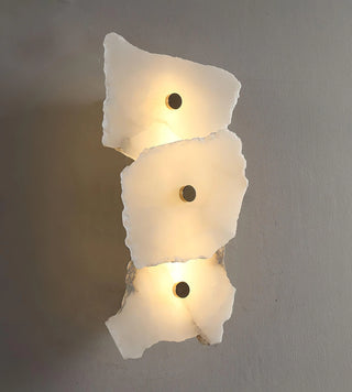 Petra Wall Lamp