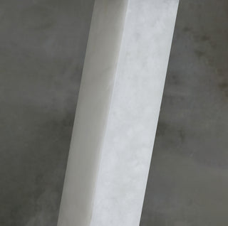 Spere Cuboid Marble Table Lamp