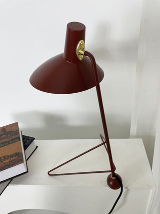 Tripod HM9 Table Lamp